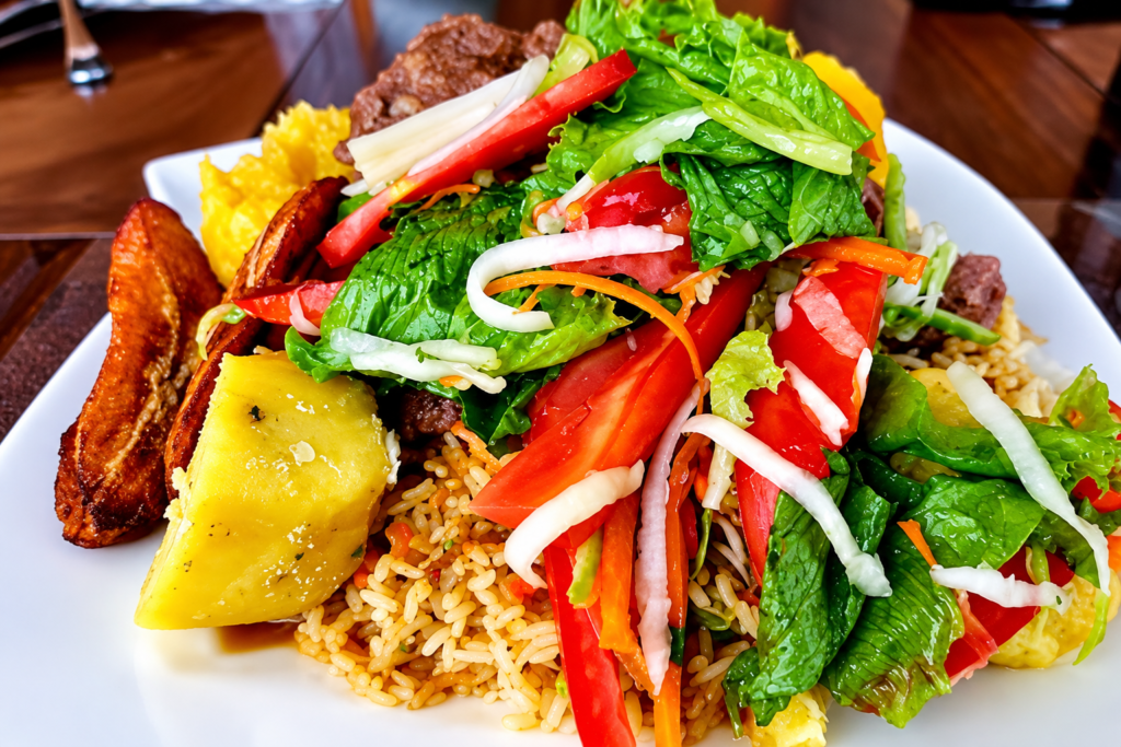 Fresh vegetarian meal served at Little Monkey Camp